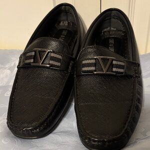 Elegant Black Loafers with Signature Detail